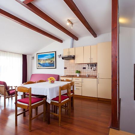Apartments Villa Brioni II Fažana Rum bild